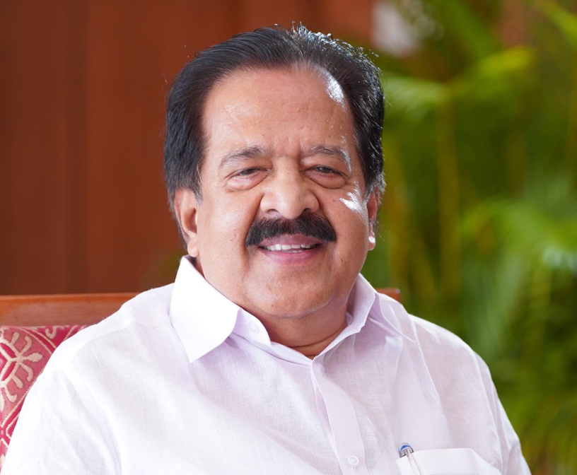 കേരള സർക്കാർ ഹോം, വിജിലൻസ് വകുപ്പ് മന്ത്രി ശ്രീ. രമേശ് ചെന്നിത്തലയുടെ ഔദ്യോഗിക ചിത്രം