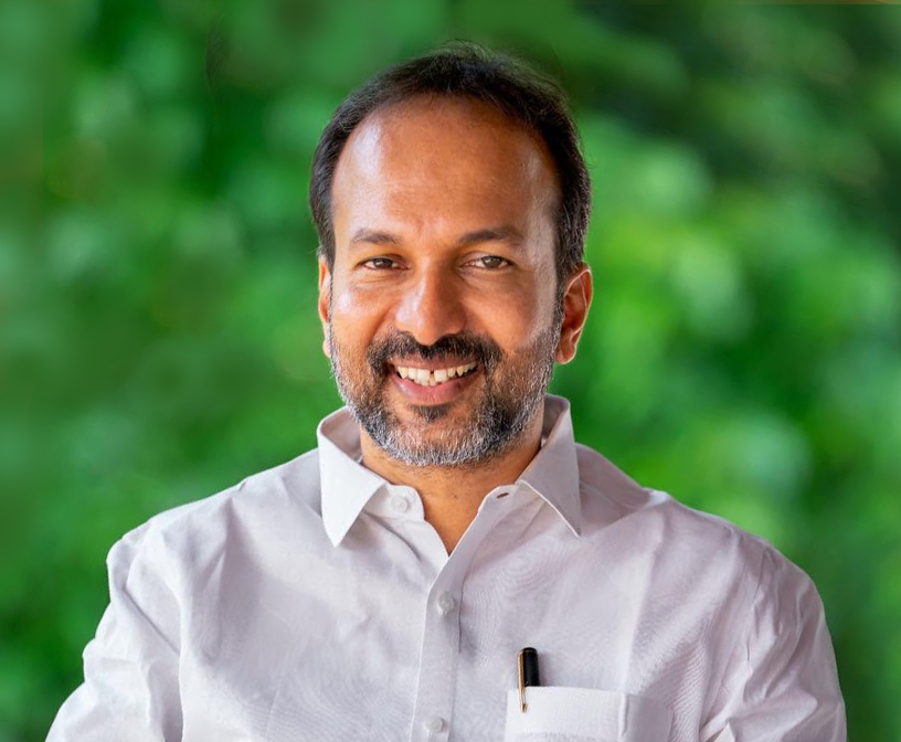 കേരള സർക്കാർ ടൂറിസം, സാംസ്കാരിക വകുപ്പ് മന്ത്രി ശ്രീ. പി.സി. വിഷ്ണുനാഥ്-യുടെ ഔദ്യോഗിക ചിത്രം