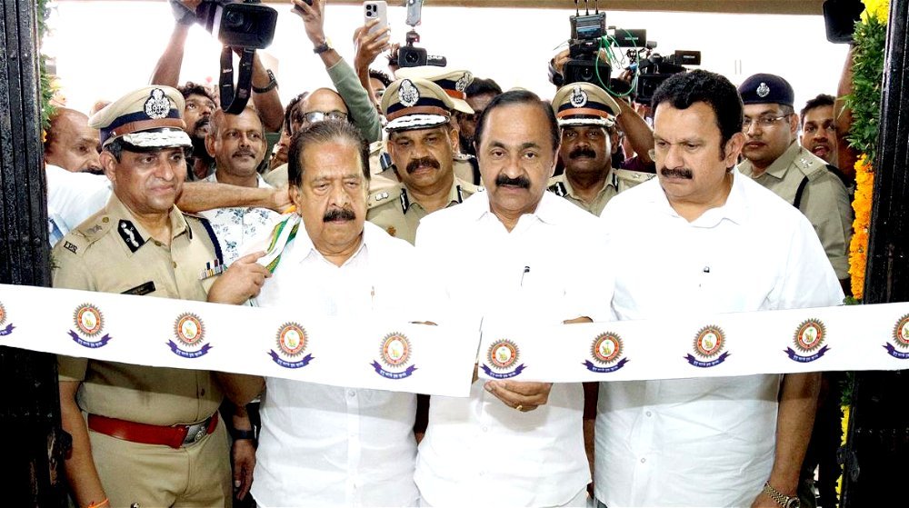 പോലീസ് സ്റ്റേഷൻ സംരക്ഷണത്തിന്റെയും സൗഹൃദത്തിന്റെയും ഇടമാകണം: ‘മൈ പോലീസ് സ്റ്റേഷൻ’ പദ്ധതി ഉദ്ഘാടനം ചെയ്ത് മുഖ്യമന്ത്രി